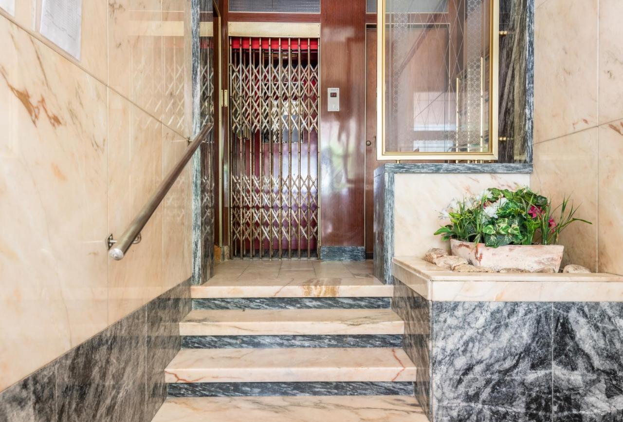Santos Mattos Guesthouse & Apartments By Lisbon With Sintra Amadora Eksteriør bilde