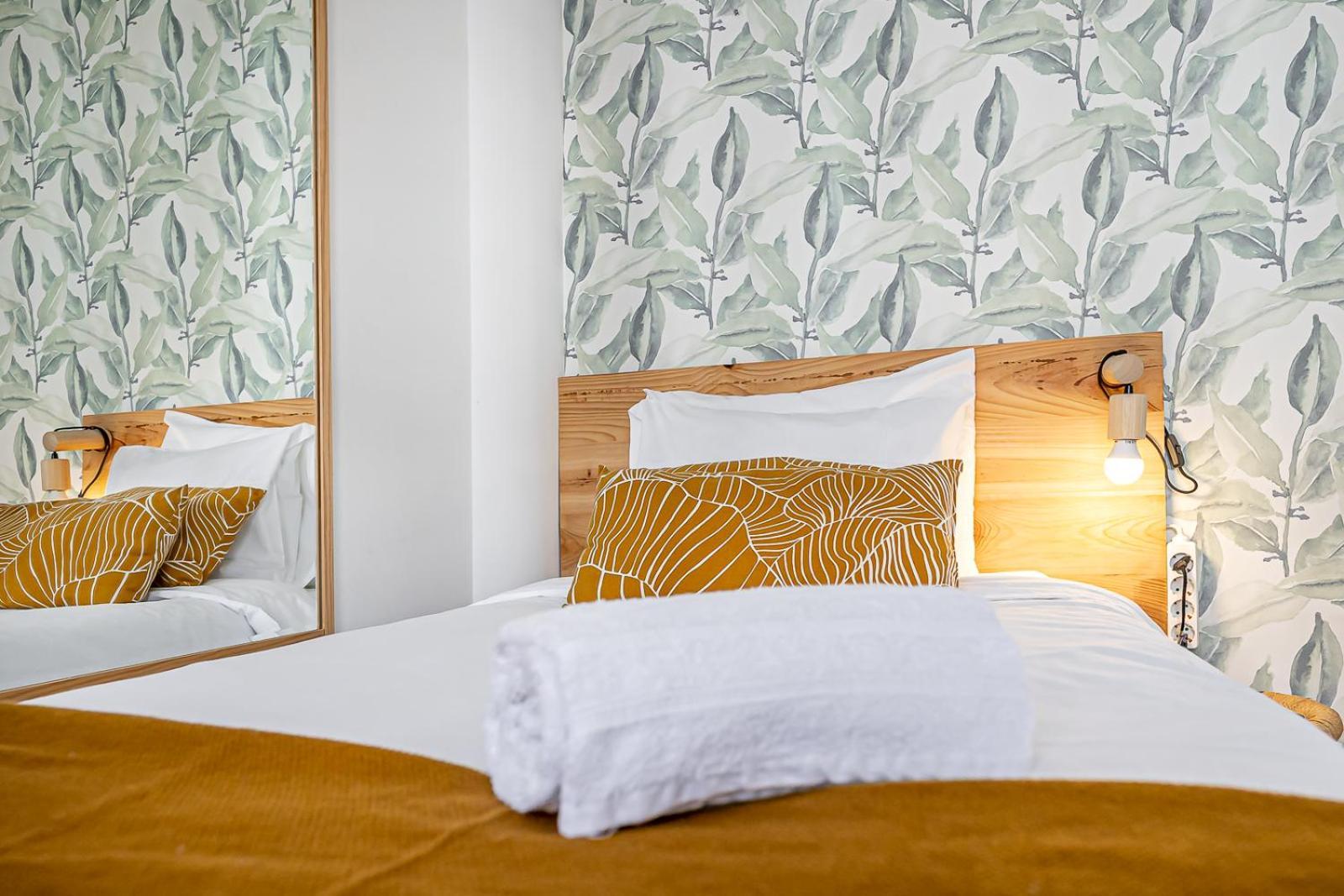 Santos Mattos Guesthouse & Apartments By Lisbon With Sintra Amadora Eksteriør bilde